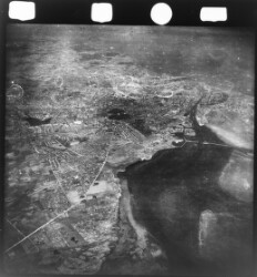 thumbnail: Skråfoto fra 1922-1939 taget 41 meter fra Hammerholmen 5
