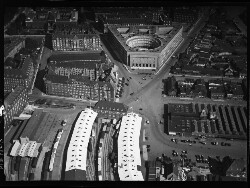 thumbnail: Skråfoto fra 1932-1950 taget 28 meter fra Bernstorffsgade 23A, 2. th