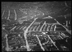 thumbnail: Skråfoto fra 1932-1950 taget 111 meter fra Gransangervej 14, 3. th