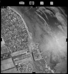 thumbnail: Lodfoto fra 1981 taget 267 meter fra Poppelvej 64