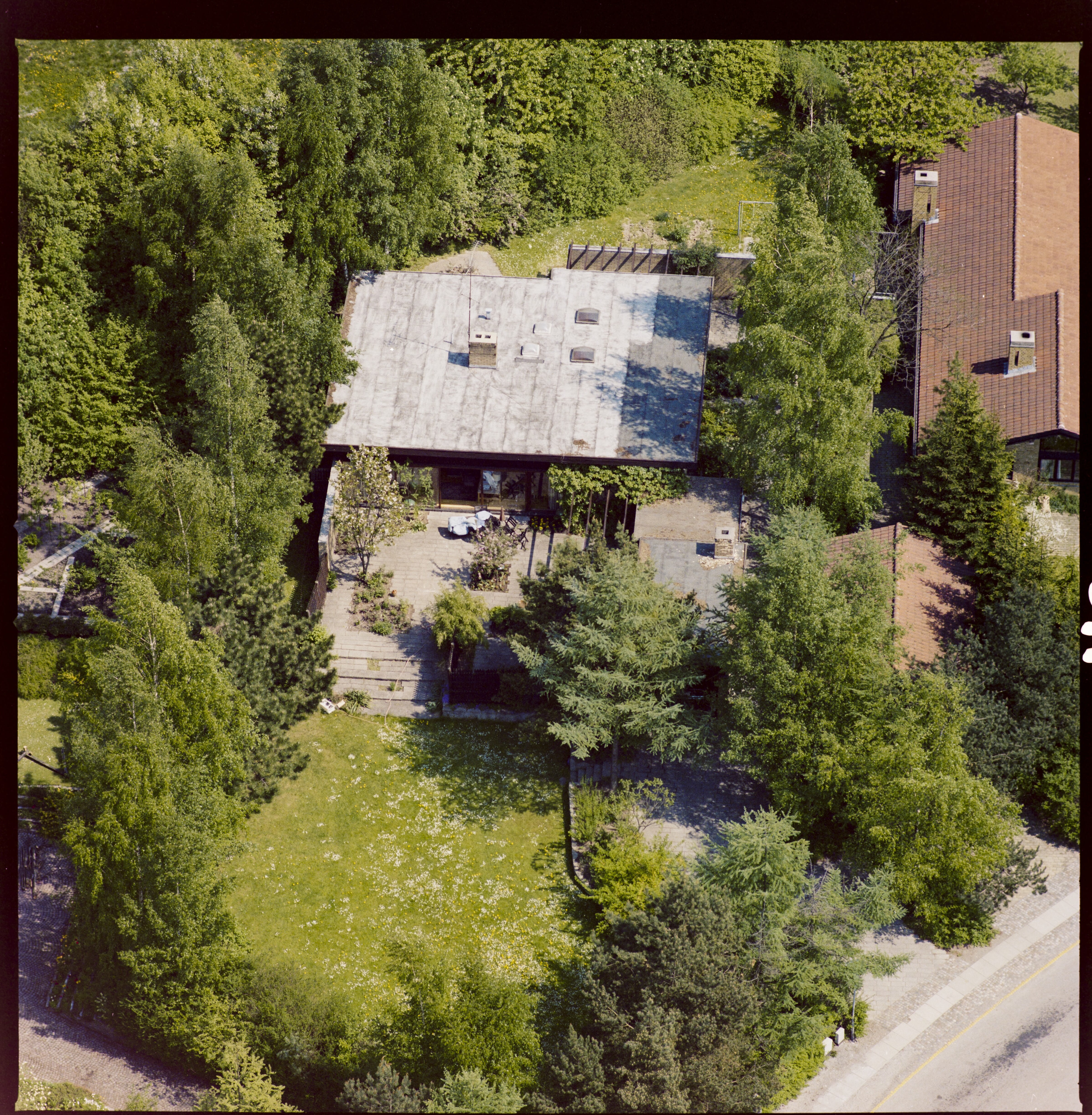 Skråfoto fra 1981 taget 260 meter fra Søterrassen 15