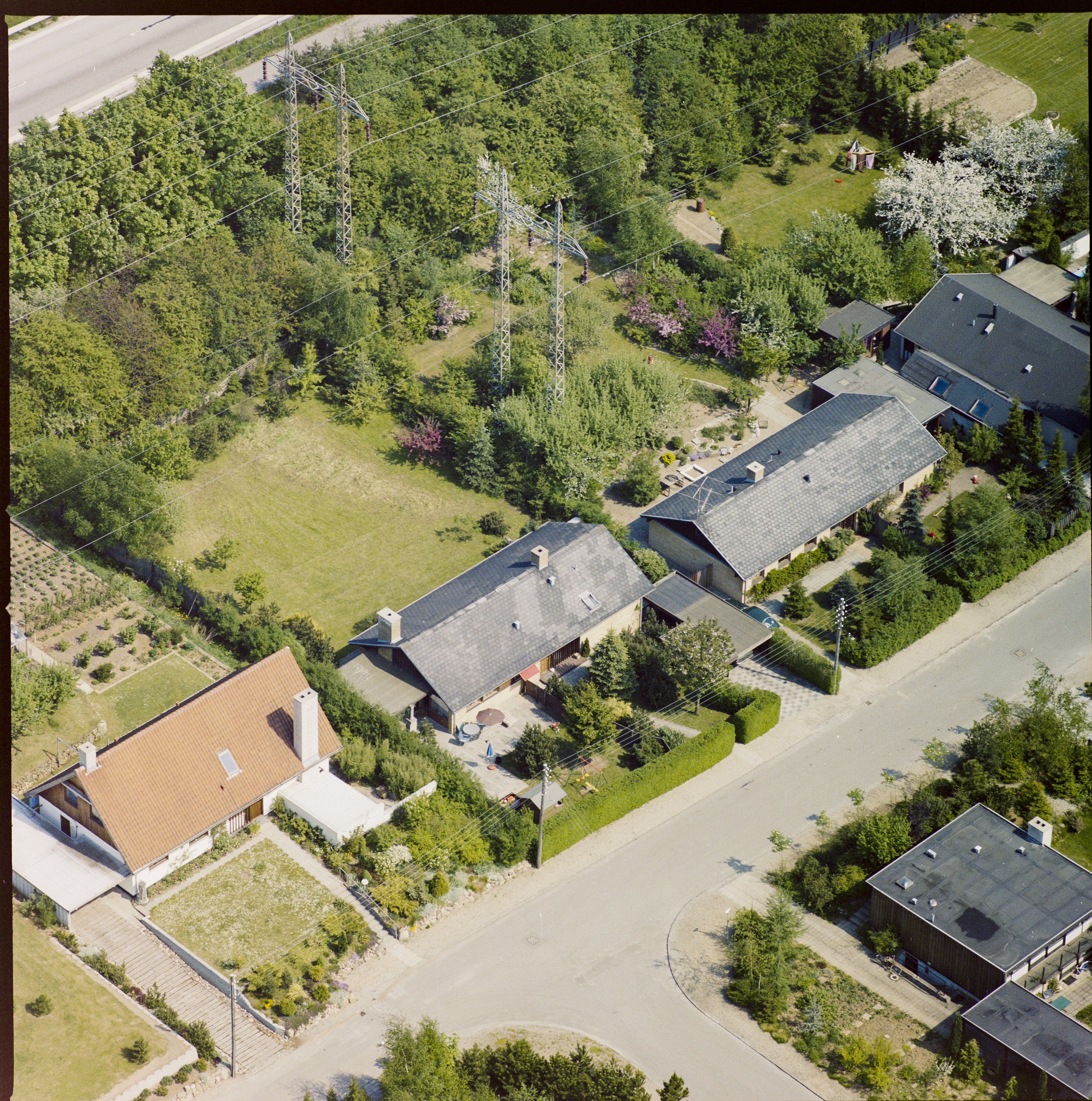 Skråfoto fra 1981 taget 34 meter fra Vejdammen 81