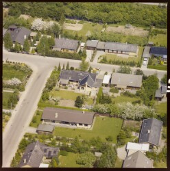 thumbnail: Skråfoto fra 1981 taget 30 meter fra Vejdammen 77