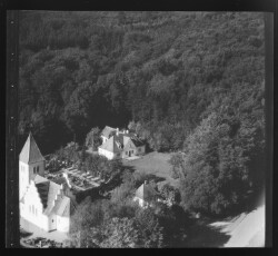 thumbnail: Skråfoto fra 1958 taget 67 meter fra Kirkebakken 3
