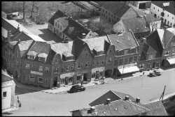 thumbnail: Skråfoto fra 1948-1952 taget 29 meter fra Jernbanegade 7, 1. 
