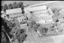 thumbnail: Skråfoto fra 1948-1952 taget 0 meter fra Søvejen 35