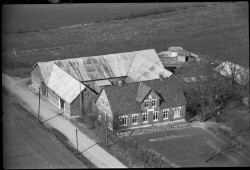 thumbnail: Skråfoto fra 1948-1952 taget 6 meter fra Mejlsvej 70