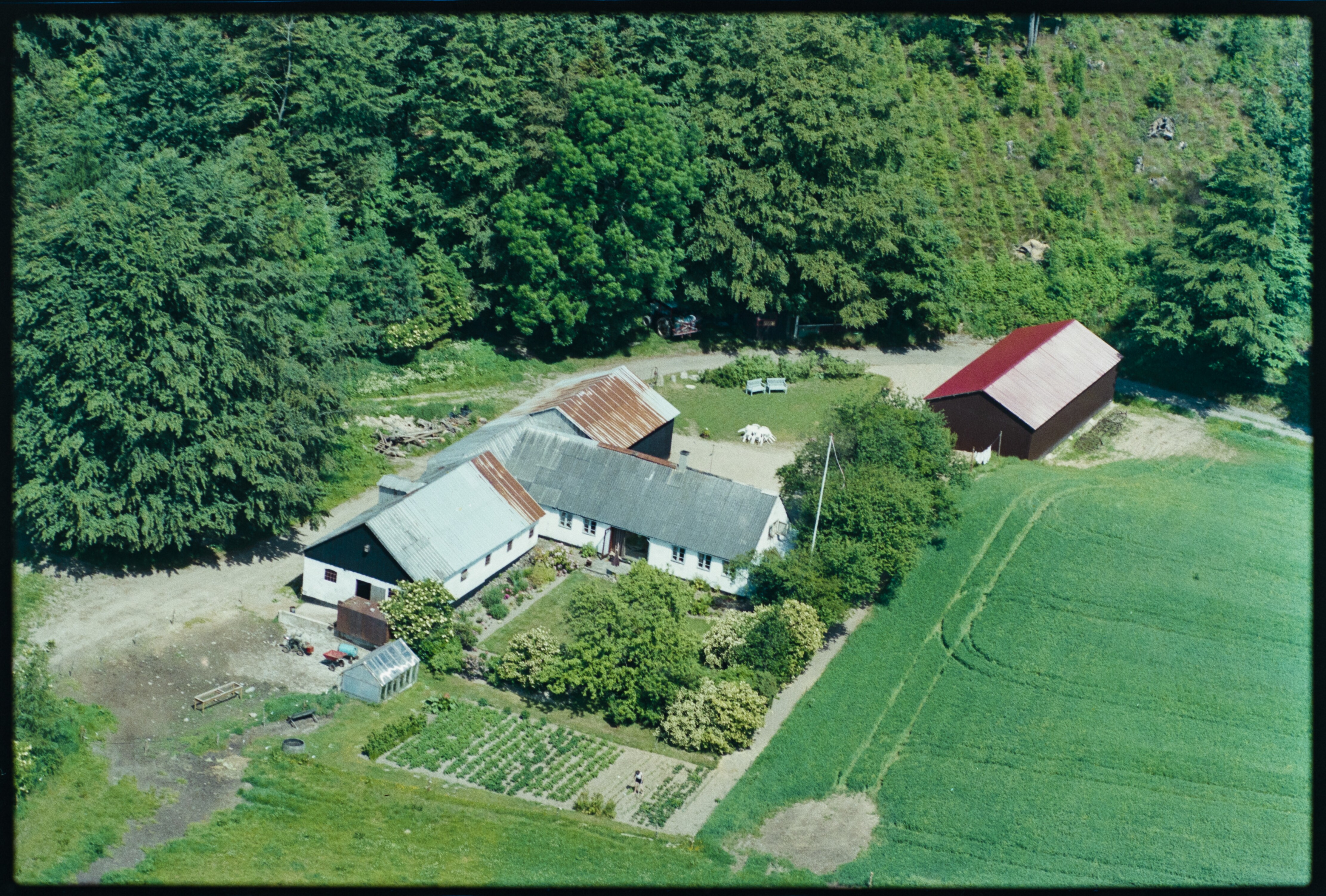 Skråfoto fra 1989 taget 882 meter fra Bøgedalsvej 3