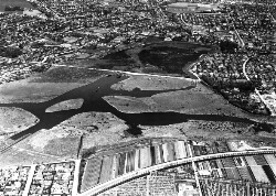 thumbnail: Skråfoto fra 1932-1950 taget 259 meter fra Moseskellet 46