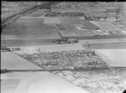 thumbnail: Skråfoto fra 1946-1969 taget 311 meter fra Parkdammen 16
