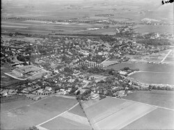 thumbnail: Skråfoto fra 1946-1969 taget 106 meter fra Søndertoften 205