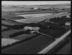 thumbnail: Skråfoto fra 1960 taget 89 meter fra Hyldehegnet 6