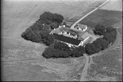 thumbnail: Skråfoto fra 1936-1938 taget 625 meter fra Holstedparken 71