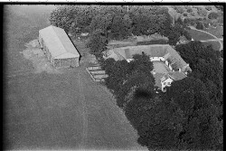 thumbnail: Skråfoto fra 1936-1938 taget 207 meter fra Krogshøjvej 173