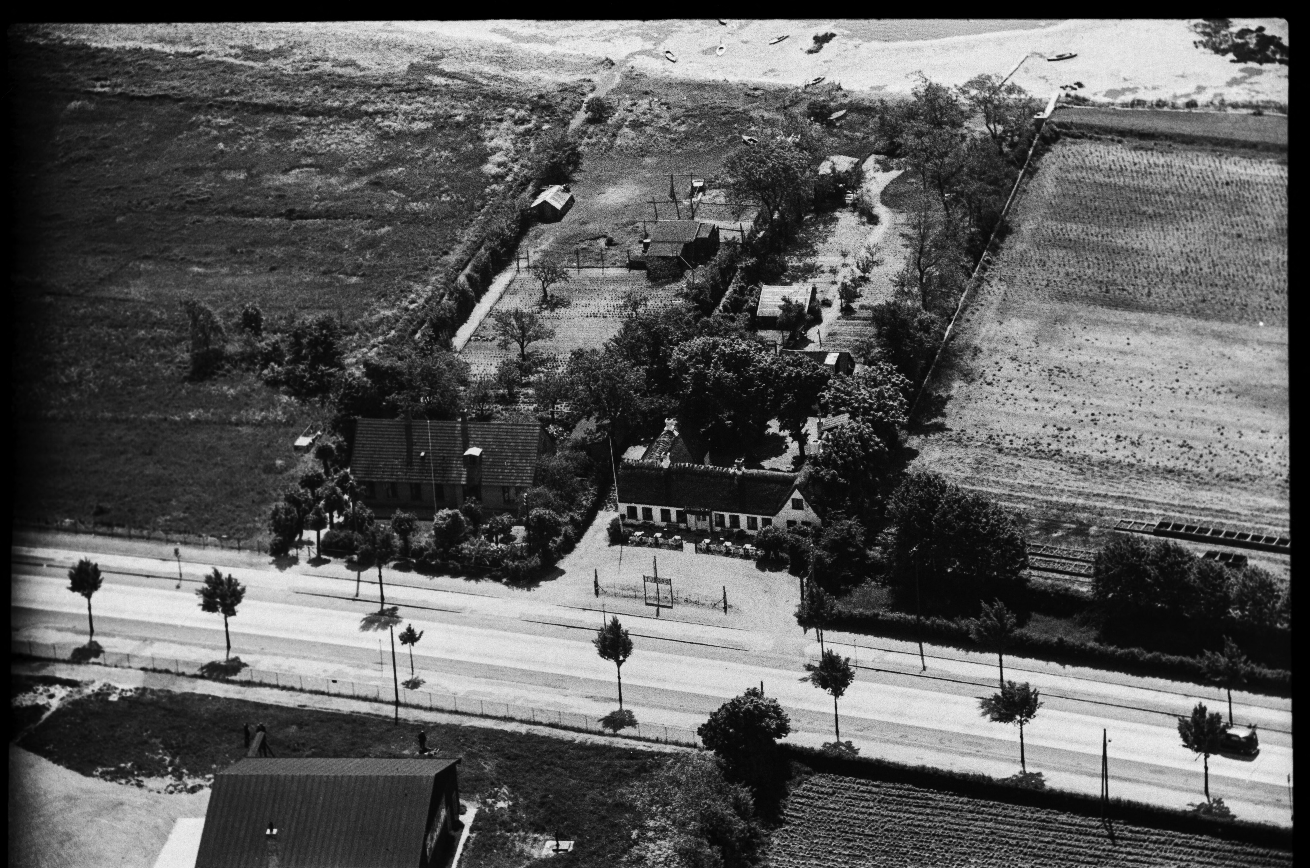 Skråfoto fra 1949 taget 59 meter fra Gammel Køge Landevej 580