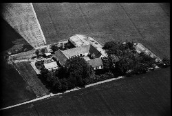 thumbnail: Skråfoto fra 1949 taget 80 meter fra Tranebakken 61