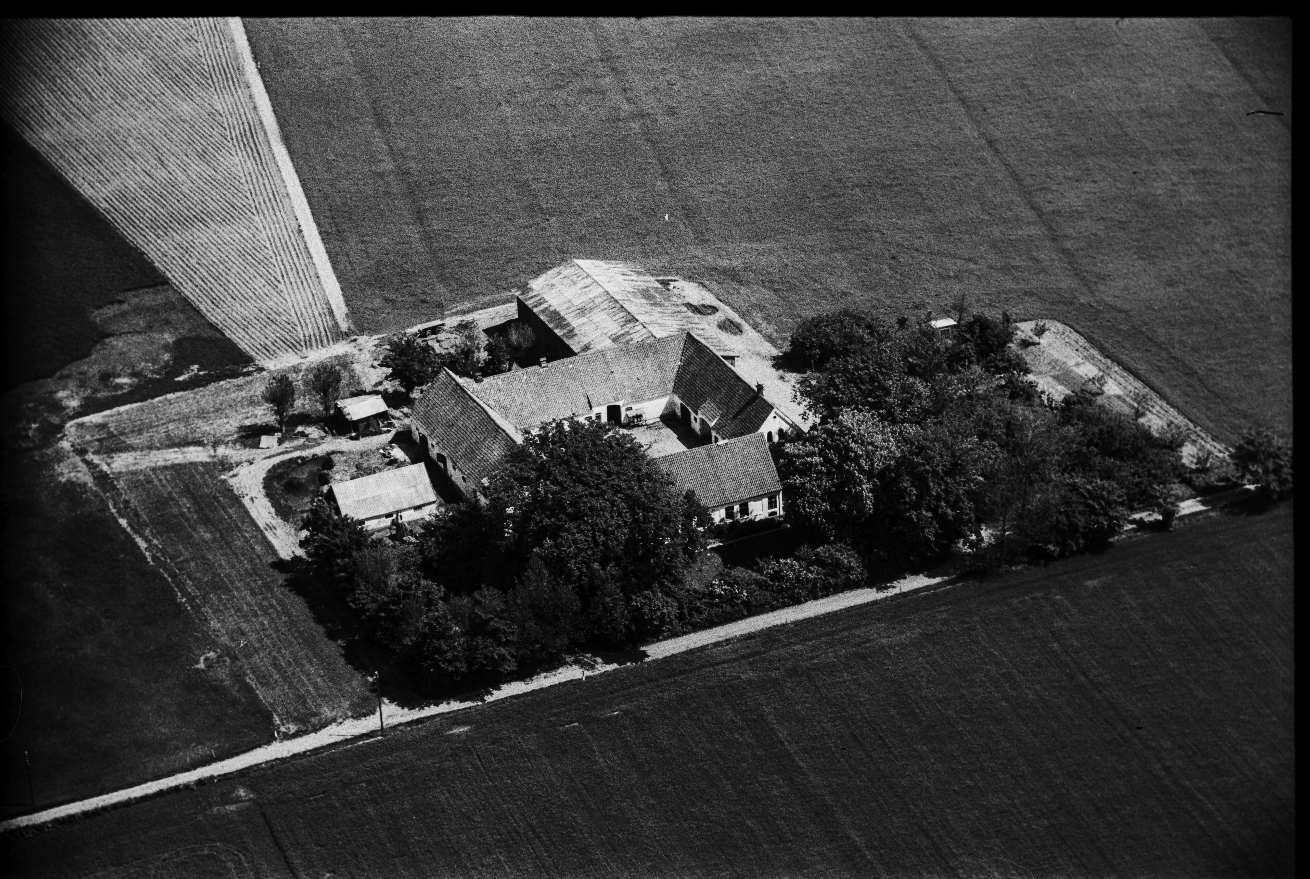 Skråfoto fra 1949 taget 52 meter fra Tranehøj 3