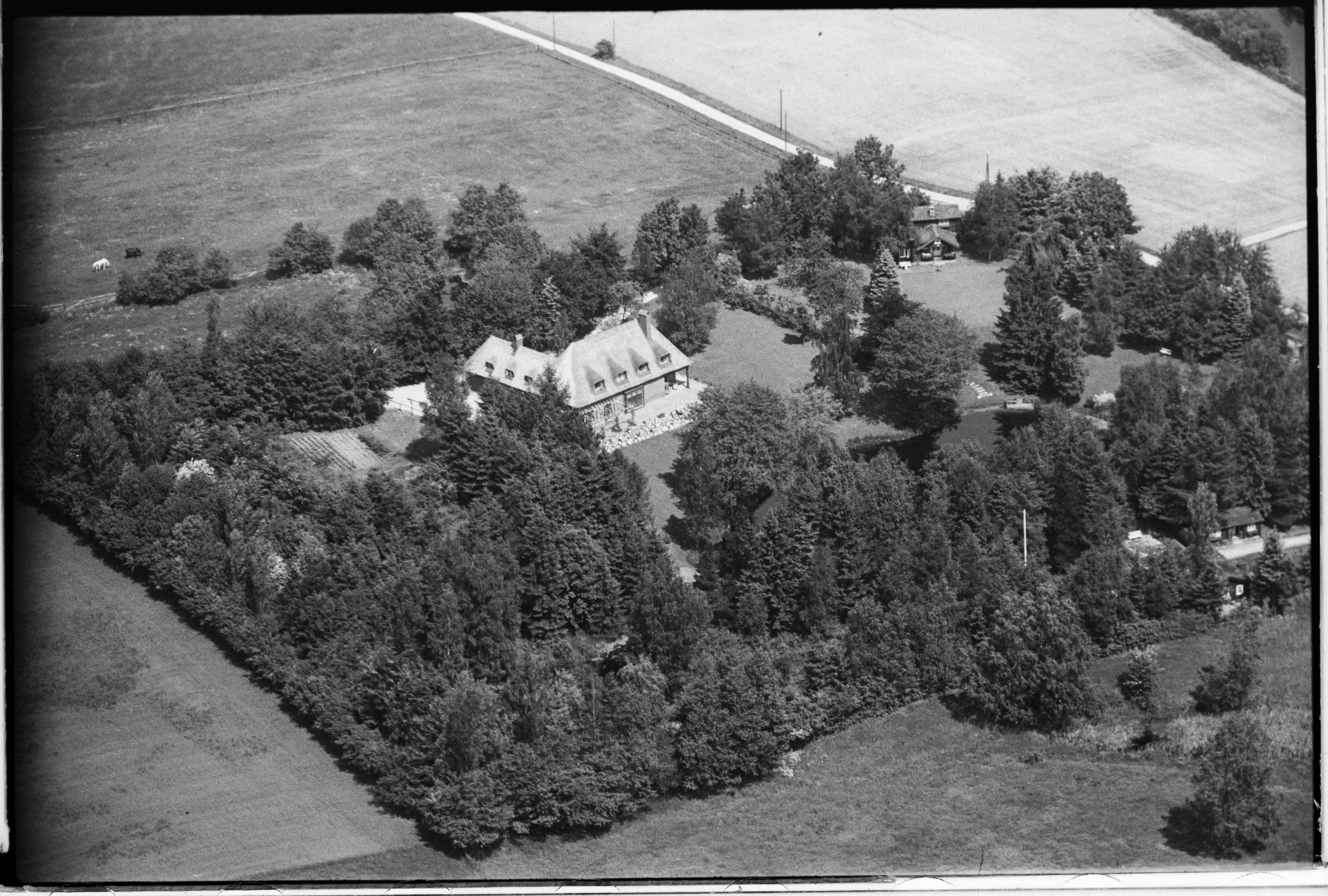 Skråfoto fra 1949 taget 60 meter fra Højbjerggårdsvej 35