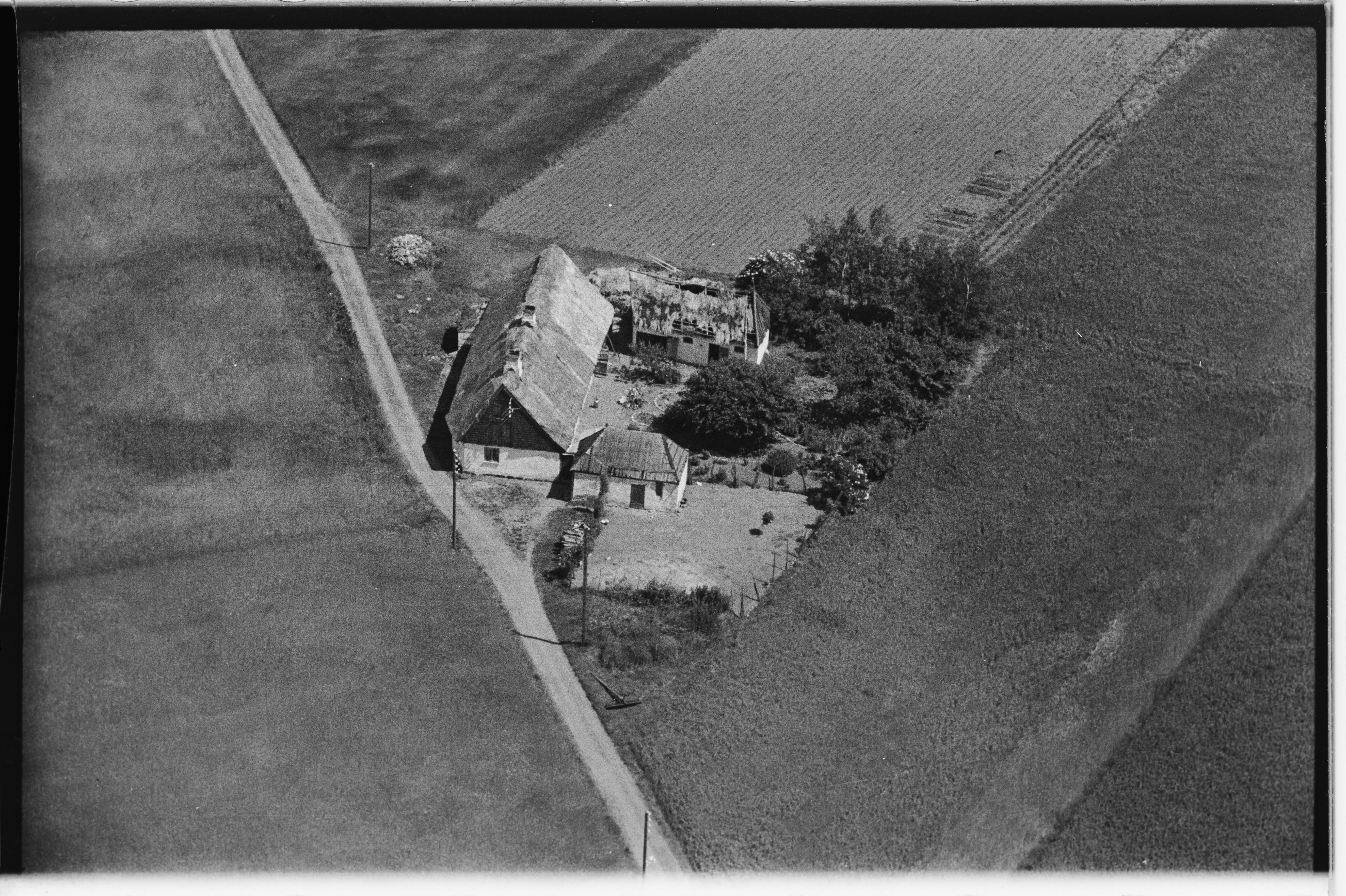 Skråfoto fra 1949 taget 109 meter fra Arvedsvej 6