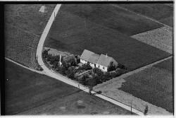thumbnail: Skråfoto fra 1949 taget 116 meter fra Traneagervej 5