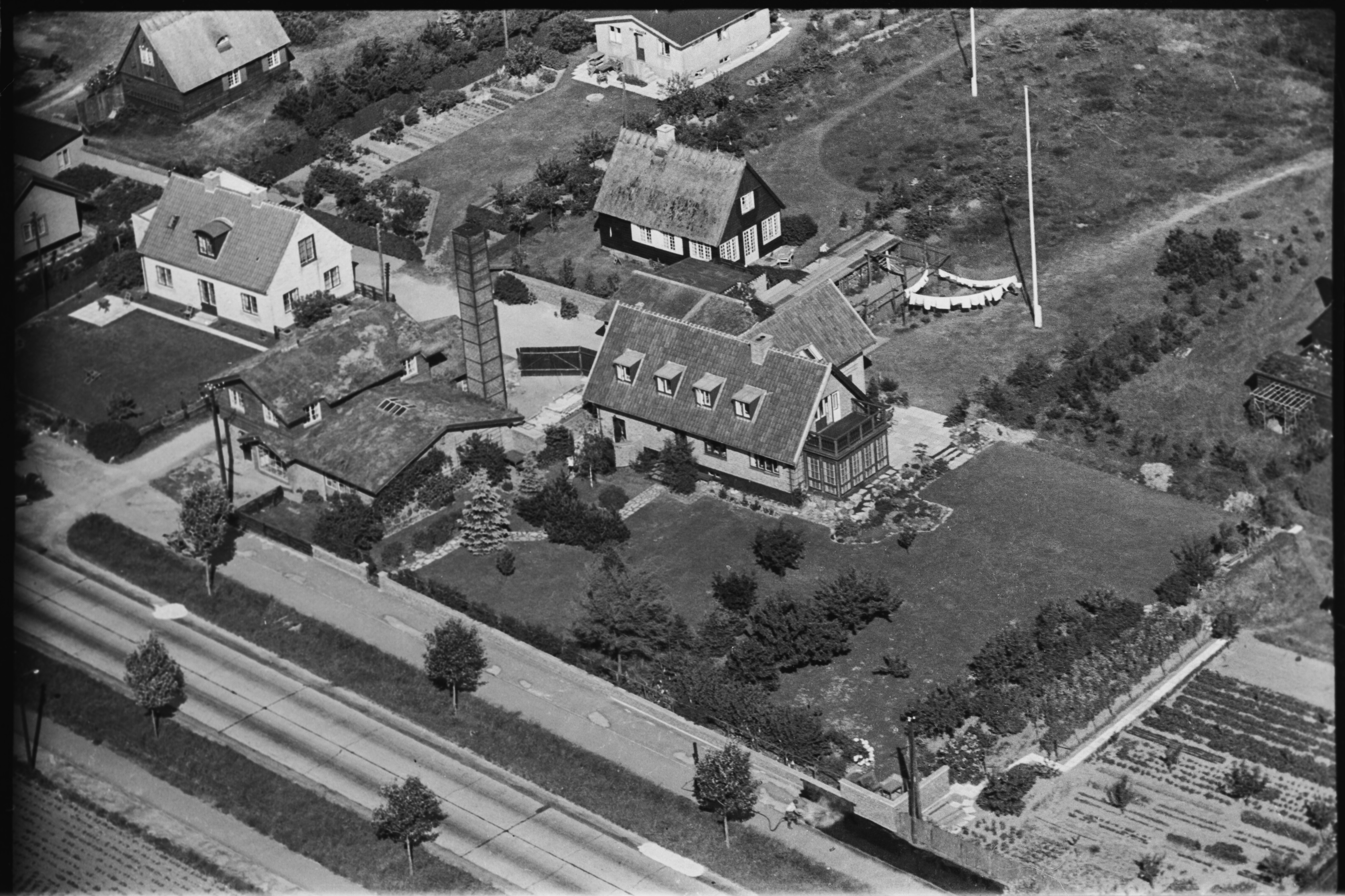 Skråfoto fra 1949 taget 132 meter fra Troldmands Allé 113