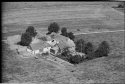 thumbnail: Skråfoto fra 1949 taget 111 meter fra Porsemosen 35