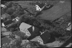 thumbnail: Skråfoto fra 1949 taget 28 meter fra Ved Gadekæret 4