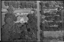 thumbnail: Skråfoto fra 1949 taget 454 meter fra Fennikelvej 54