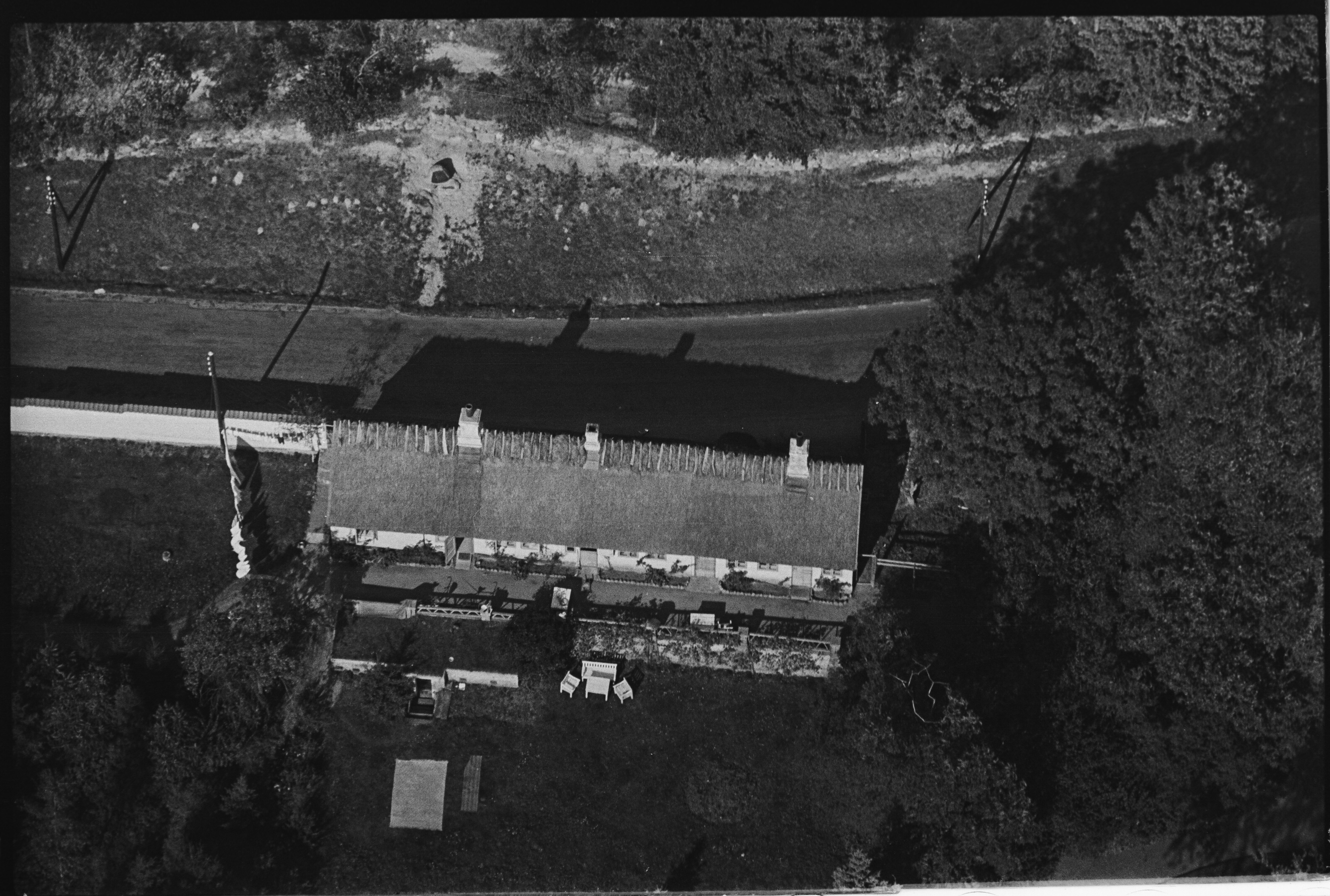 Skråfoto fra 1949 taget 359 meter fra Bakkesvinget 7