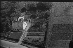 thumbnail: Skråfoto fra 1949 taget 46 meter fra Kirkebakken 1