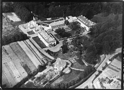 thumbnail: Skråfoto fra 1928-1933 taget 43 meter fra Gurrevej 100B