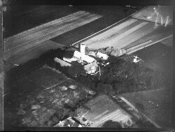 thumbnail: Skråfoto fra 1928-1933 taget 311 meter fra Ved Lindelund 160