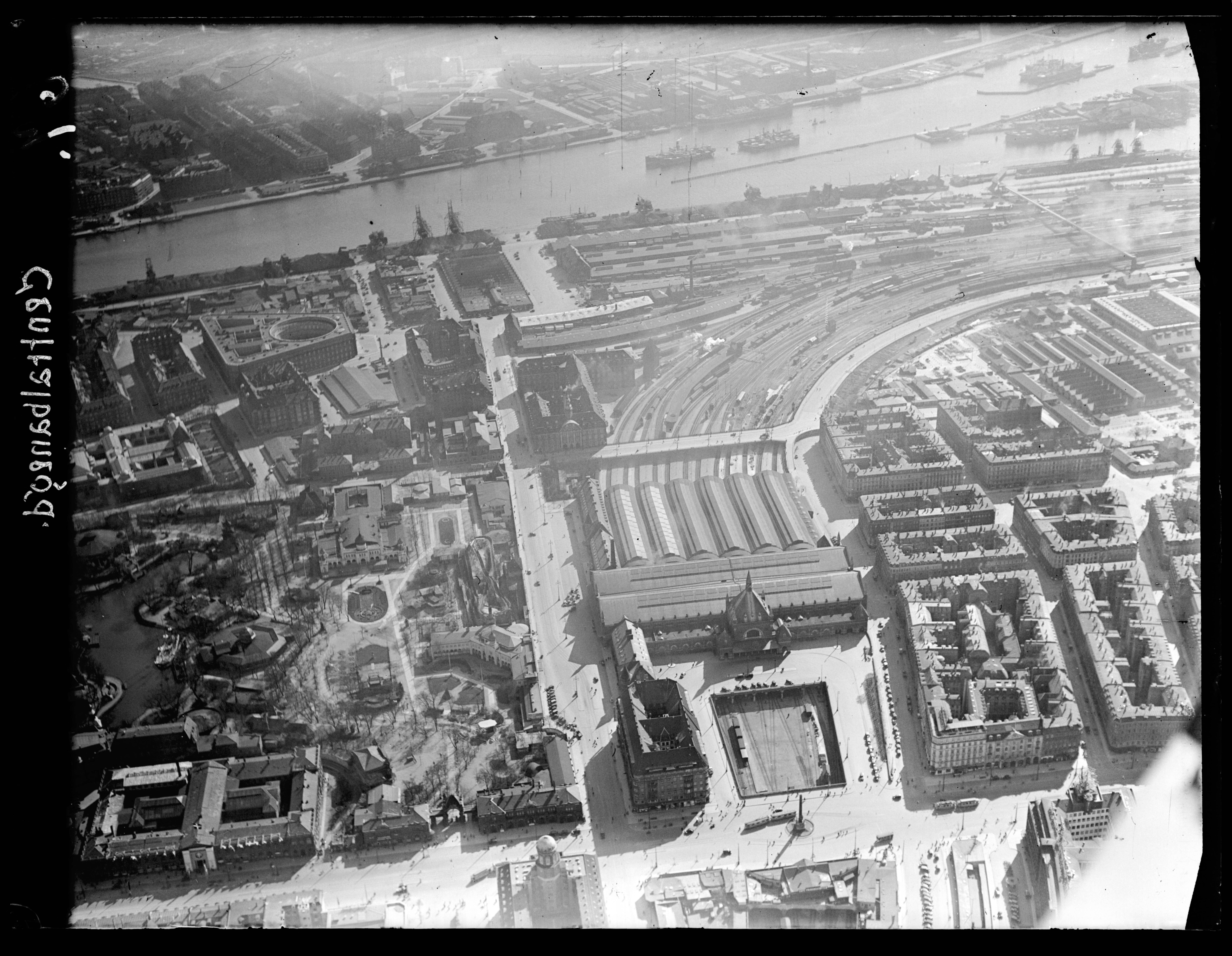 Skråfoto fra 1932-1967 taget 131 meter fra Istedgade 8A