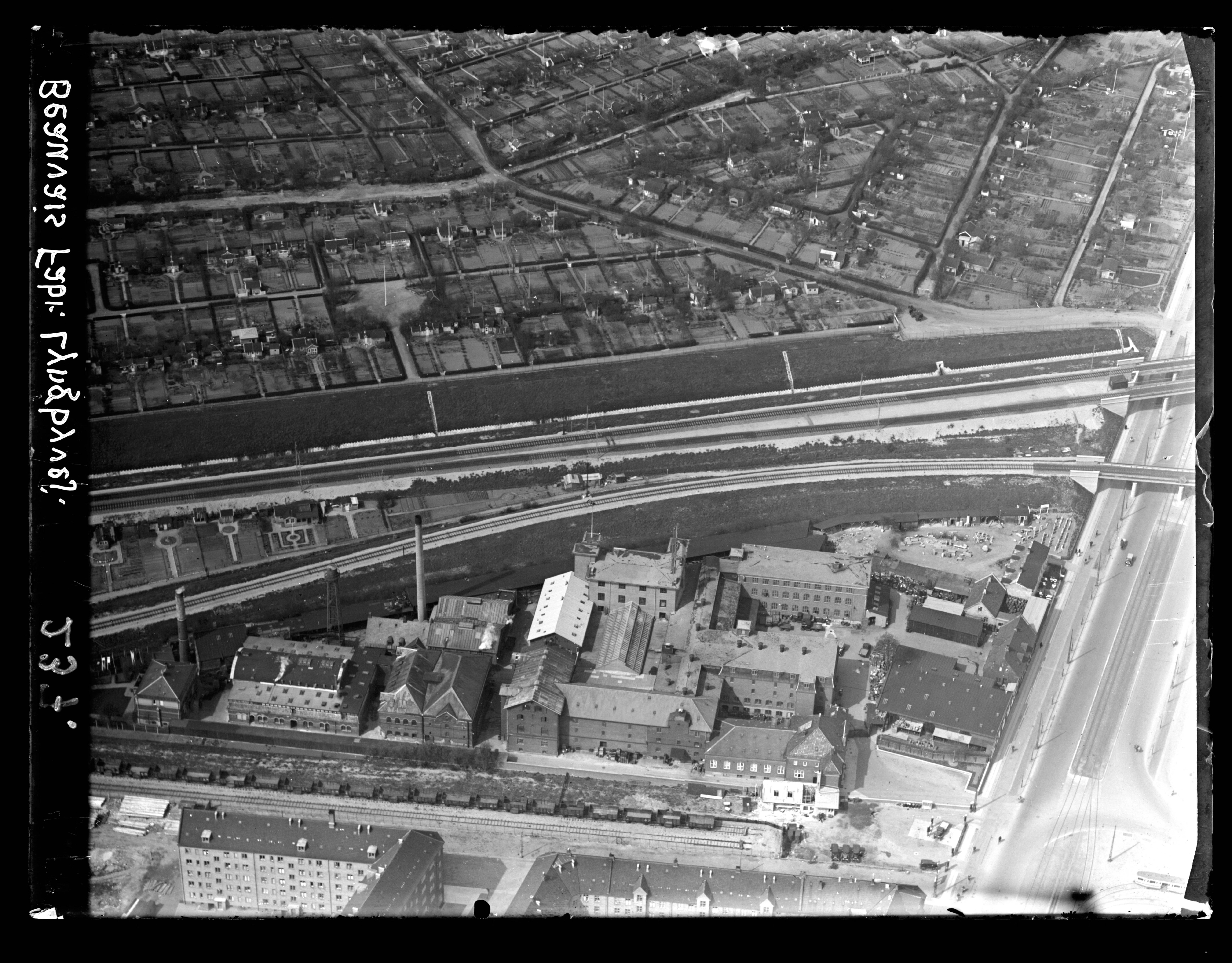 Skråfoto fra 1932-1967 taget 162 meter fra Engelstedsgade 59, 1. 