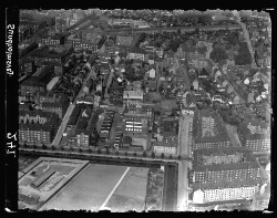 thumbnail: Skråfoto fra 1932-1967 taget 86 meter fra Sundholmsvej 12
