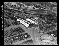 thumbnail: Skråfoto fra 1932-1967 taget 65 meter fra Bernstorffsgade 34A