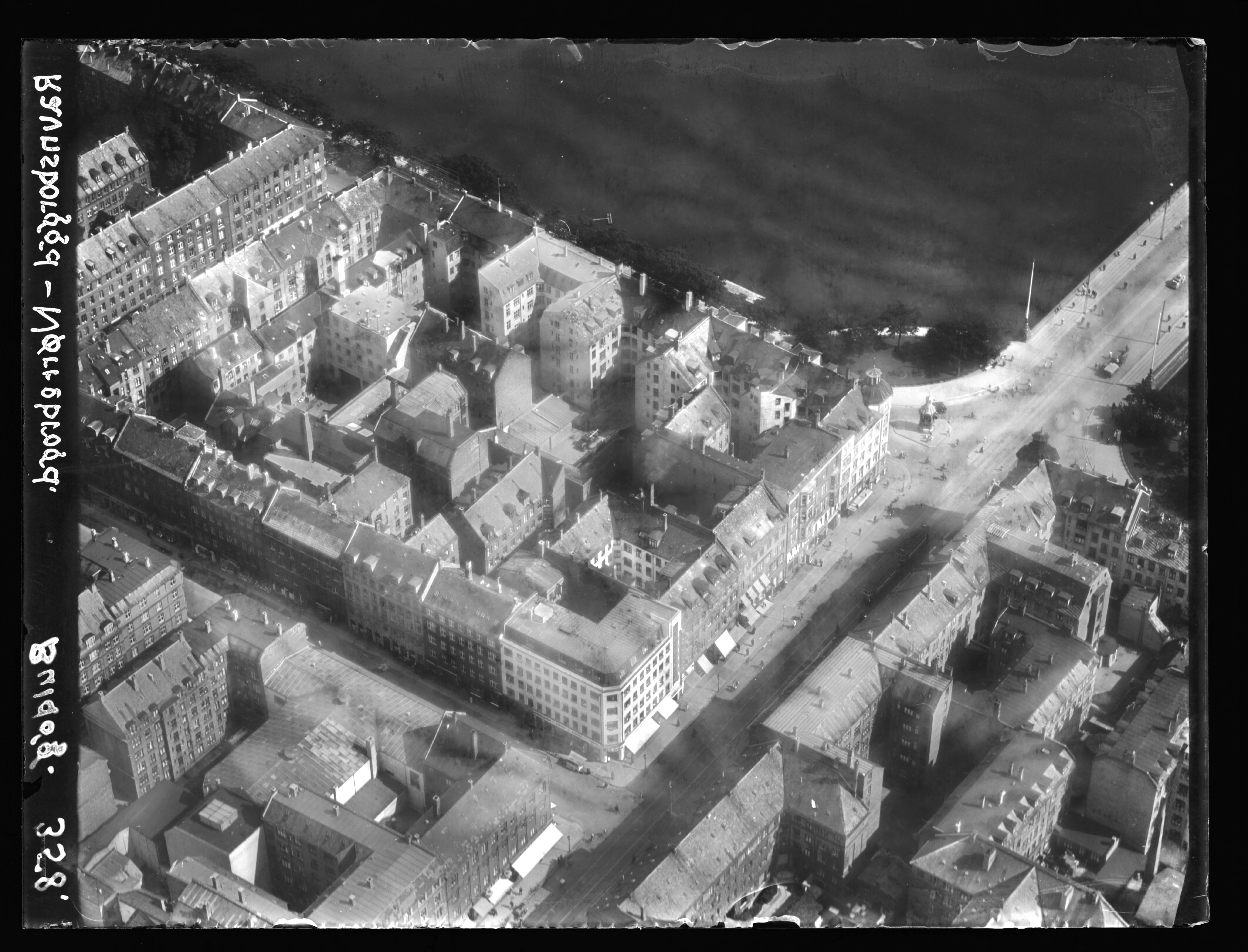 Skråfoto fra 1934 taget 84 meter fra Ravnsborggade 5B, 2. tv