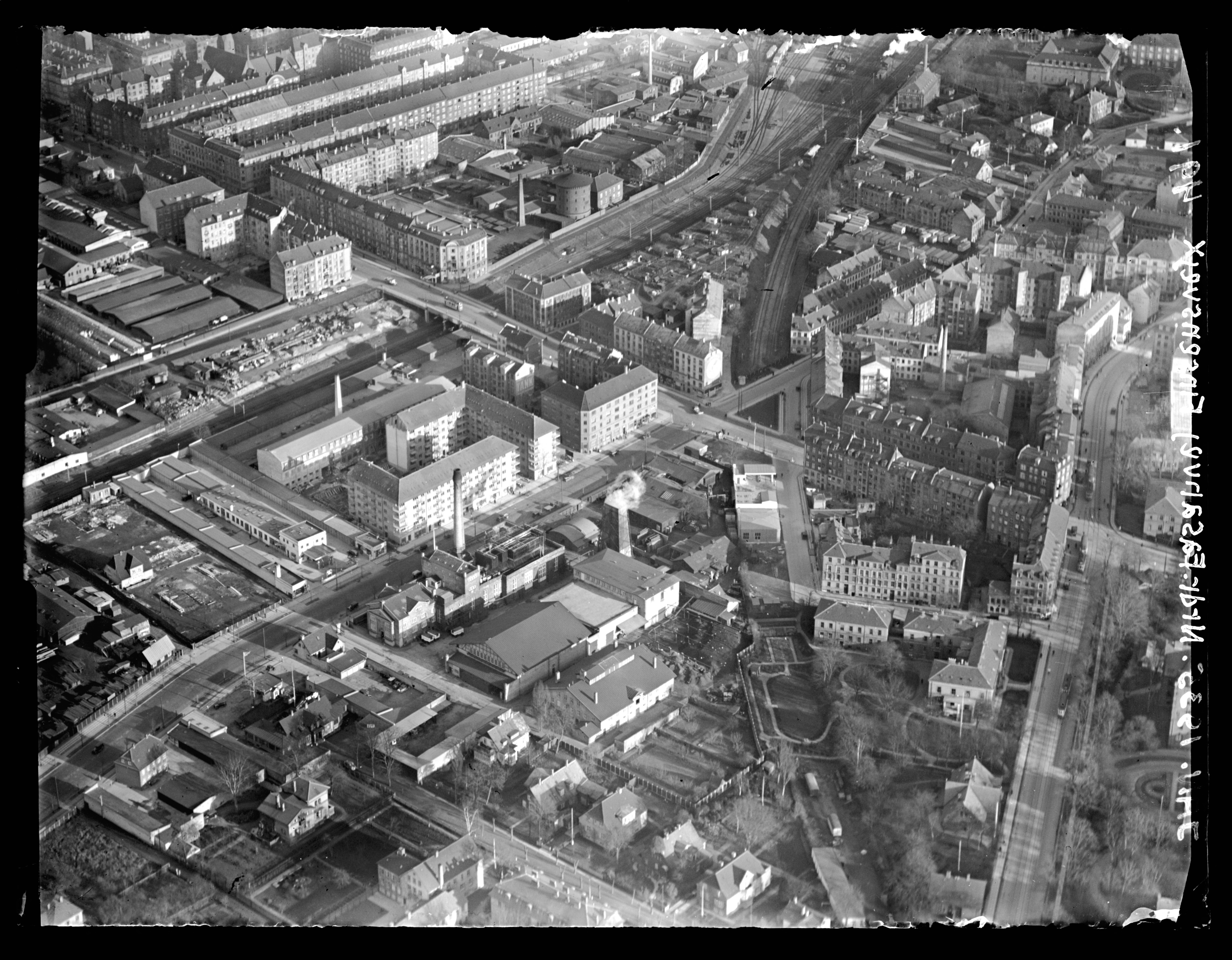 Skråfoto fra 1935 taget 74 meter fra Howitzvej 67A