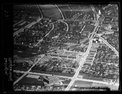 thumbnail: Skråfoto fra 1936 taget 272 meter fra Tulipanvej 12A