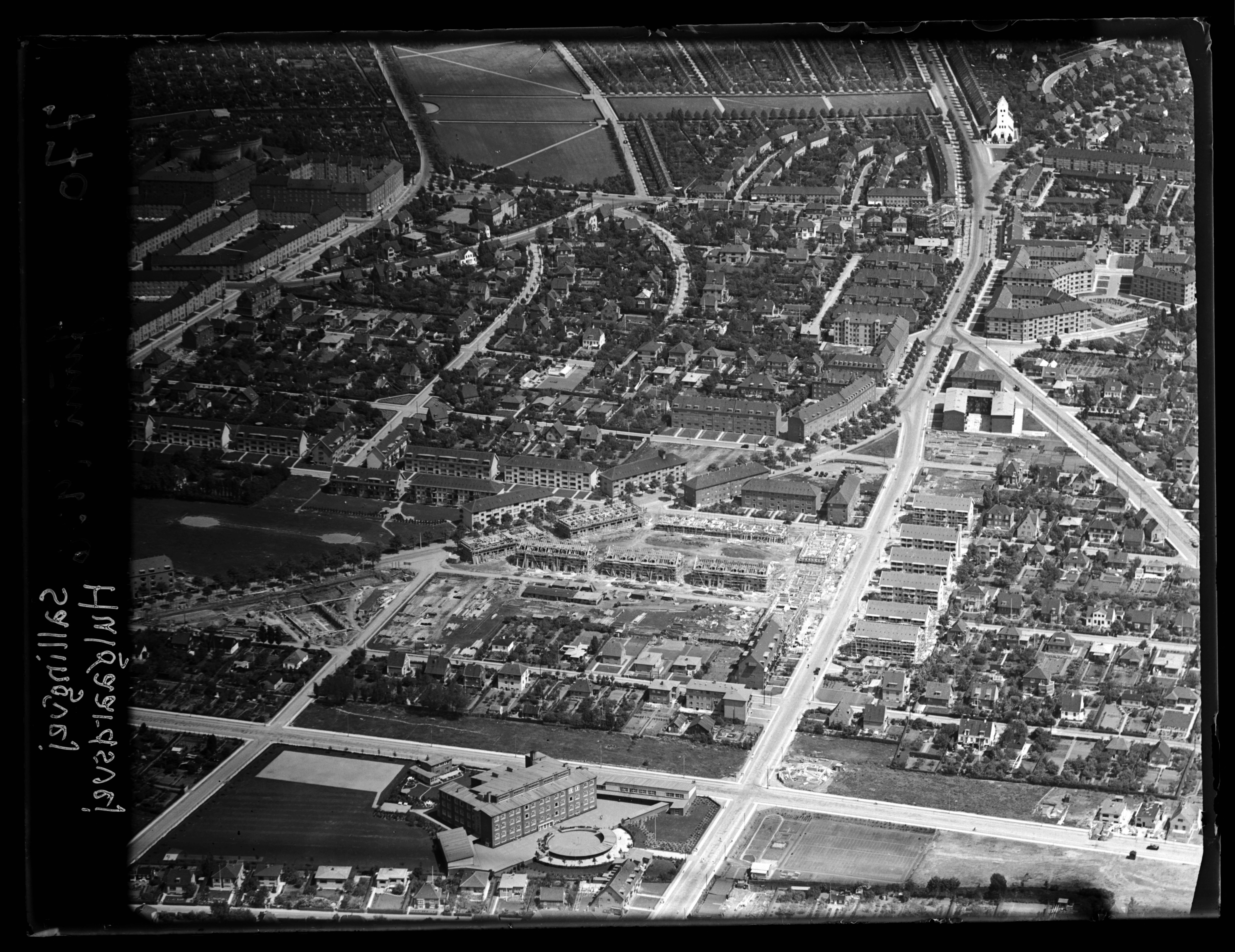 Skråfoto fra 1936 taget 161 meter fra Sallingvej 32, st. tv