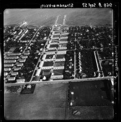thumbnail: Skråfoto fra 1957 taget 73 meter fra Strandhavevej 32, 1. 