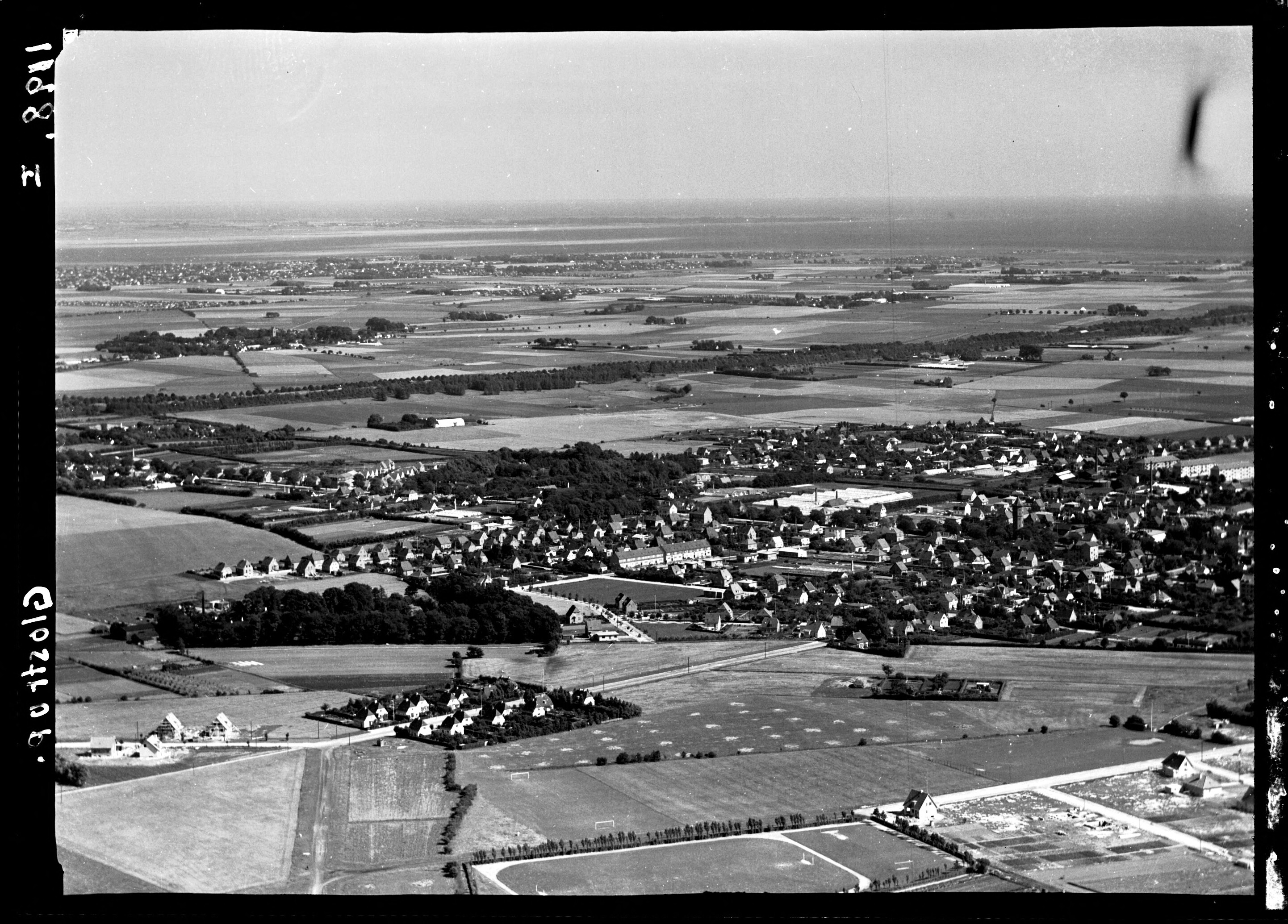 Skråfoto fra 1932-1967 taget 130 meter fra Æblevej 1
