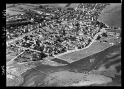 thumbnail: Skråfoto fra 1937 taget 109 meter fra Vestgrønningen 38B, st. tv