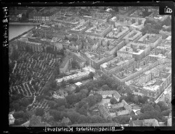thumbnail: Skråfoto fra 1937 taget 240 meter fra Aggersborggade 3, 1. tv