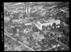 thumbnail: Skråfoto fra 1937 taget 32 meter fra Strandvejen 38, 3. th