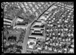 thumbnail: Skråfoto fra 1937 taget 235 meter fra Hambros Alle 3C, kl. 