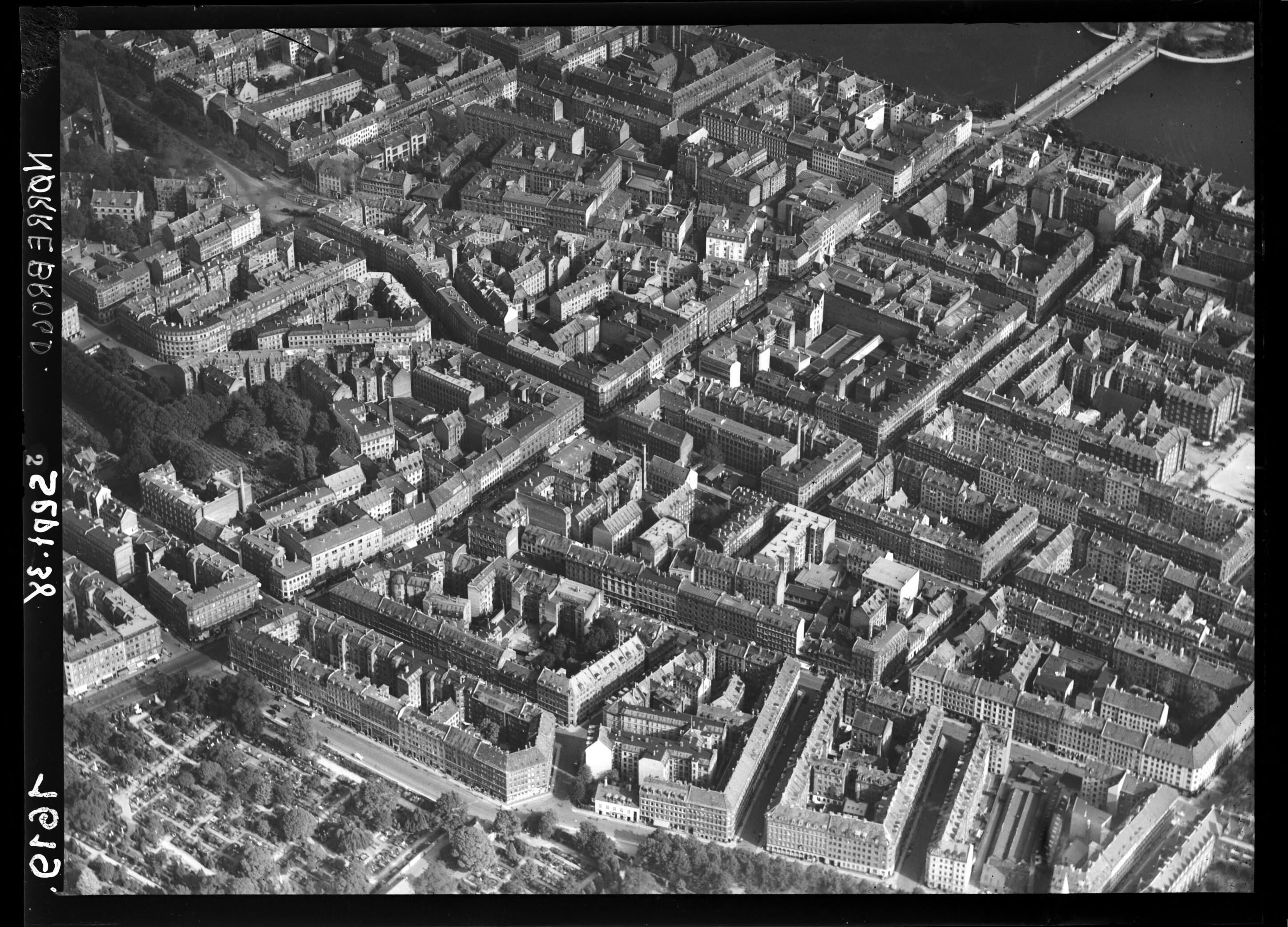 Skråfoto fra 1938 taget 91 meter fra Nørrebrogade 54A, st. 