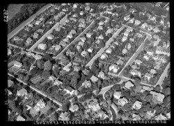 thumbnail: Skråfoto fra 1938 taget 244 meter fra Carl Baggers Alle 14