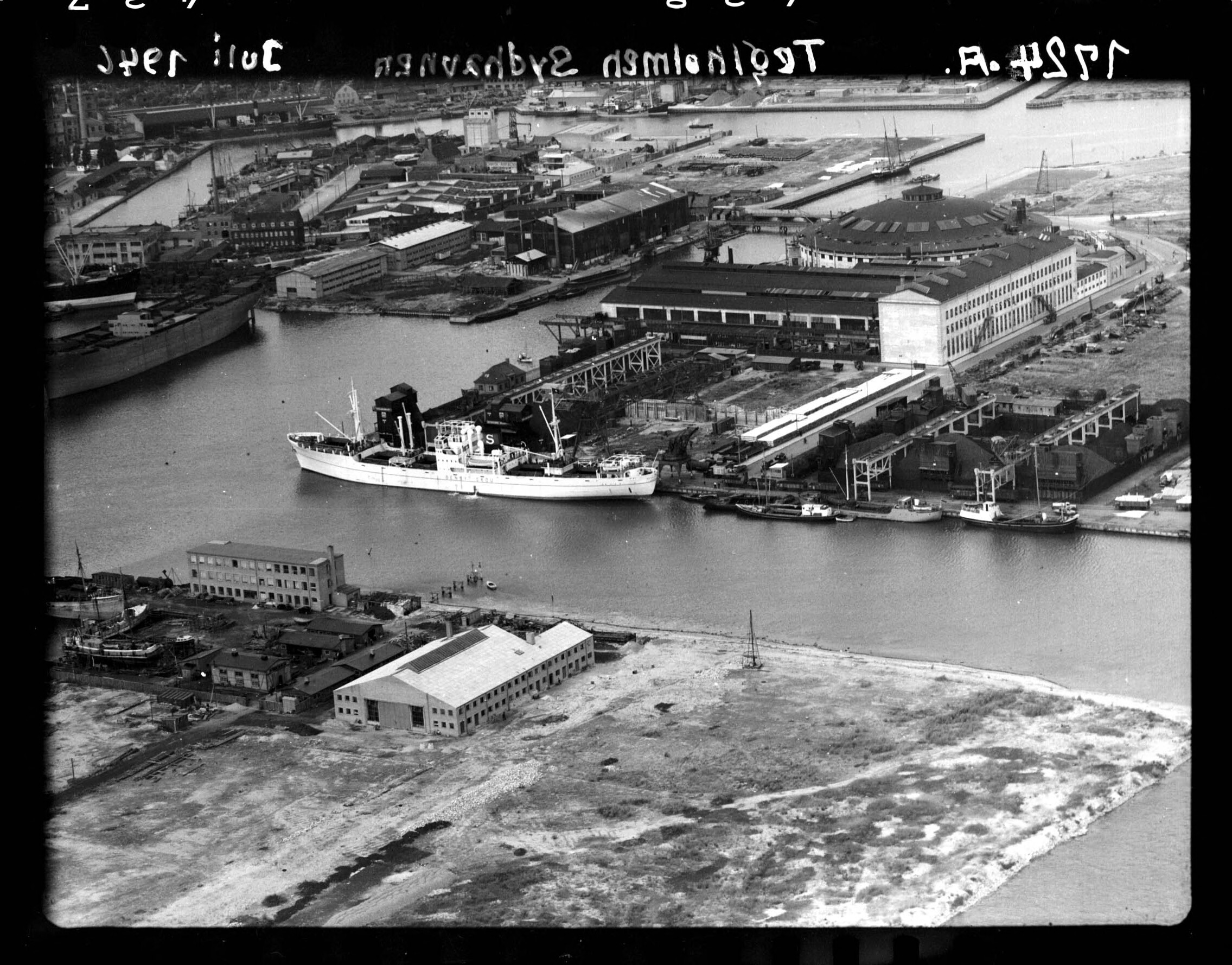 Skråfoto fra 1946 taget 27 meter fra Teglholm Allé 9E, st. tv