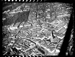 thumbnail: Skråfoto fra 1946 taget 61 meter fra Silkegade 21, st. 